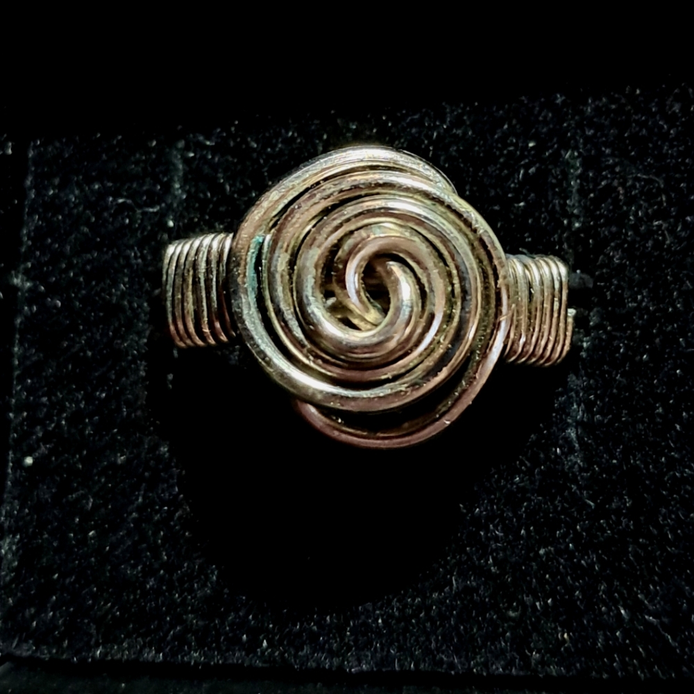 Handmade Stainless Steel Silver Round Swirl Triple Band Ring, Size 8